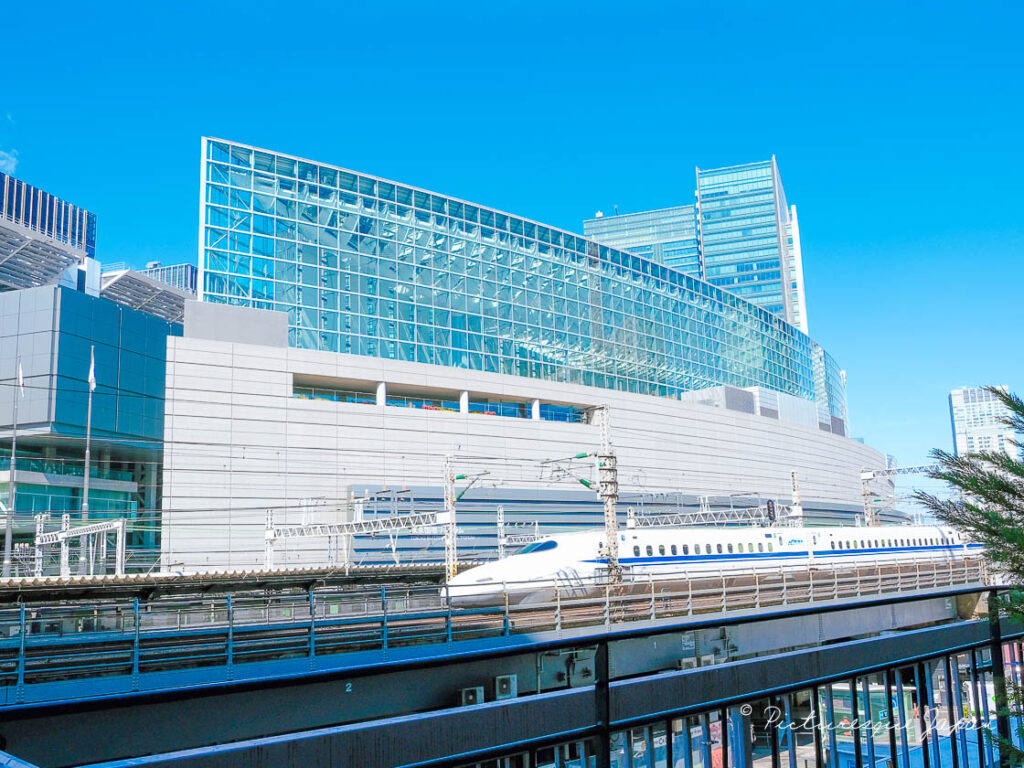 東京国際フォーラムガラス棟の外観