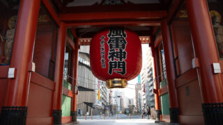 雷門だけじゃない「浅草寺」の見どころをチェック！