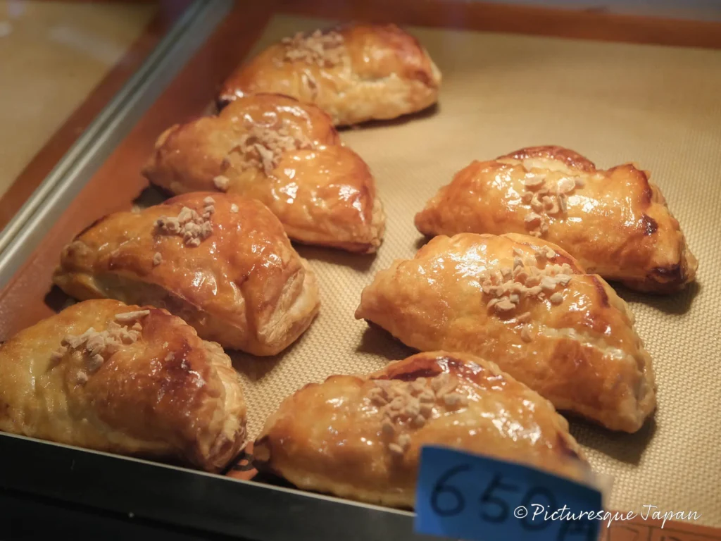 APPLE PIE lab 軽井沢の信州産ふじりんごアップルパイ（食べ歩き用のナッツ）